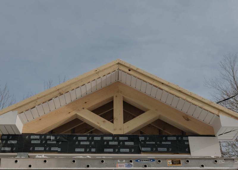 Pine decorative truss